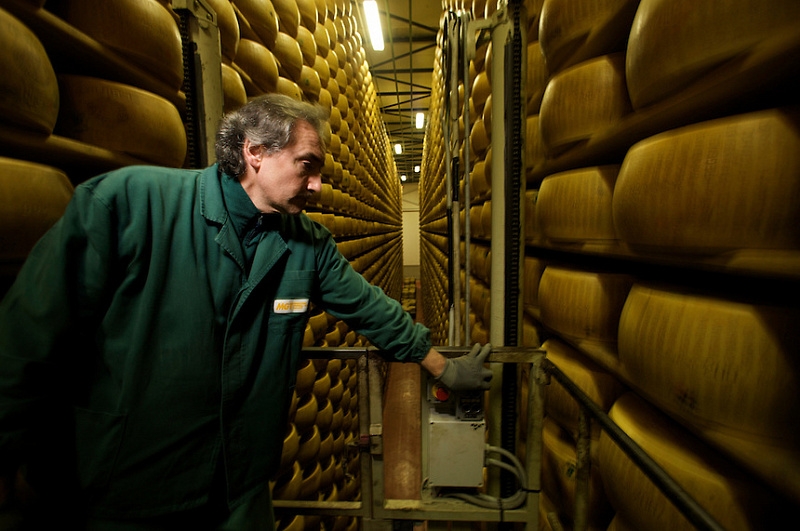 Unusual banks of the world: cheese bank in Italy