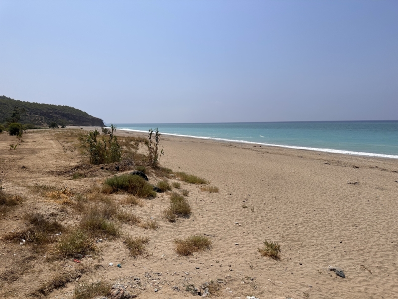 Yanışlı beaches and Yanışlı Beach Cave — 10 photos, how to get from Mersin