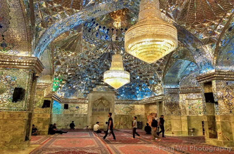 Shah Cherah Mirror Mosque in Iran | Mirror Mausoleum — photos and videos