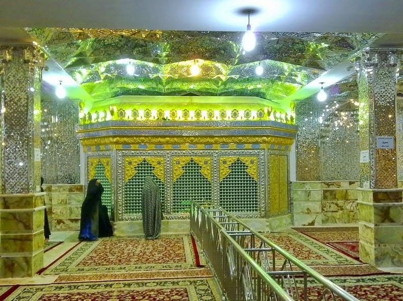 Shah Cherah Mirror Mosque in Iran | Mirror Mausoleum — photos and videos