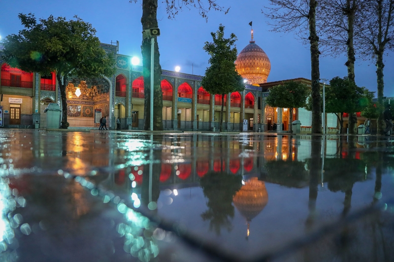 Shah Cherah Mirror Mosque in Iran | Mirror Mausoleum — photos and videos