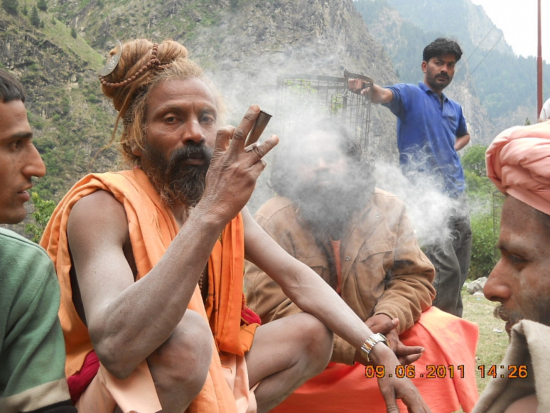 Aghori: Religious Necrophiliacs from India