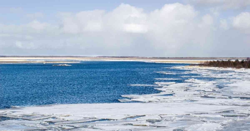 The Colored Seas of the World: 5 (and even 6) Amazing Seas and Their Names