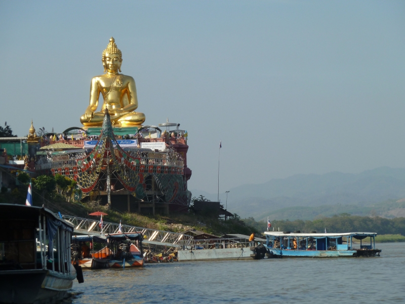 Top 7 Popular Places in the Golden Triangle of Asia: Laos, Myanmar, and Northern Thailand