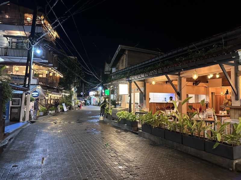 Is it worth staying in Unawatuna: my personal observations