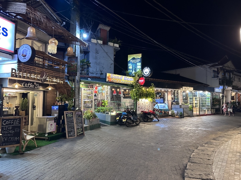 Is it worth staying in Unawatuna: my personal observations