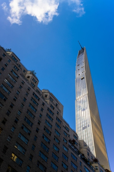 New York's Thinnest Skyscraper: Manhattan's Luxurious Needle &mdash; Steinway Tower