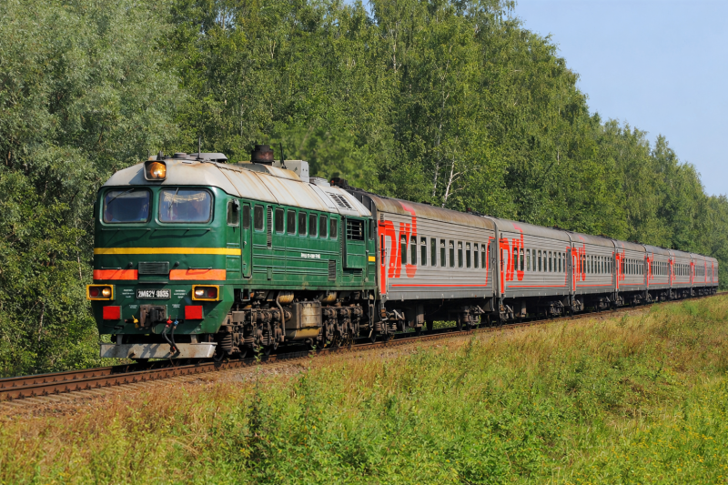 Why do trains rattle in Russia, but in Europe, China and Japan there are almost none?