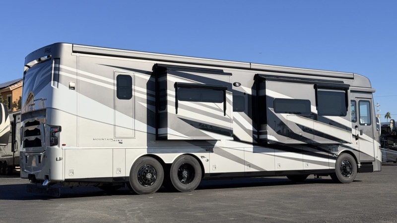 Motorhome instead of a car: pros, cons and why motorhomes are becoming more popular