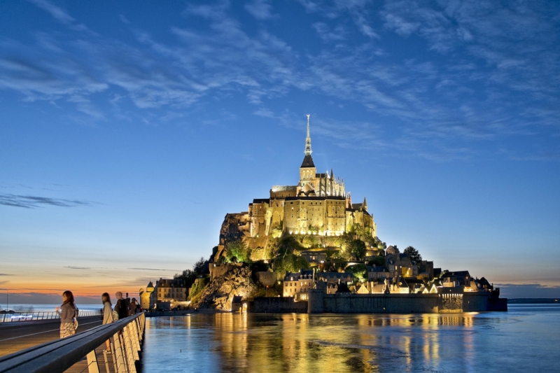 Mont Saint-Michel: how to get there, what to see and why this is the most unusual place in Normandy